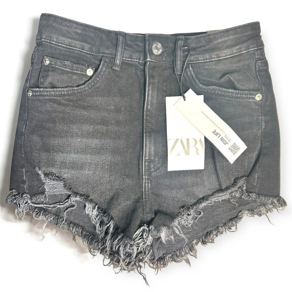 ZARA Women's NWT Sz 34/ US 2 Black‎ Button Fly High Rise Cut Off Denim Shorts